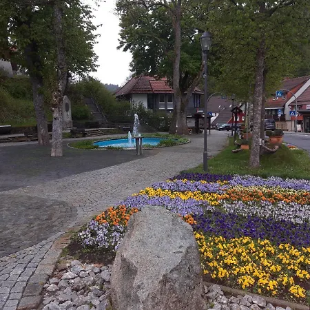 Crisand Wald &terrasse *