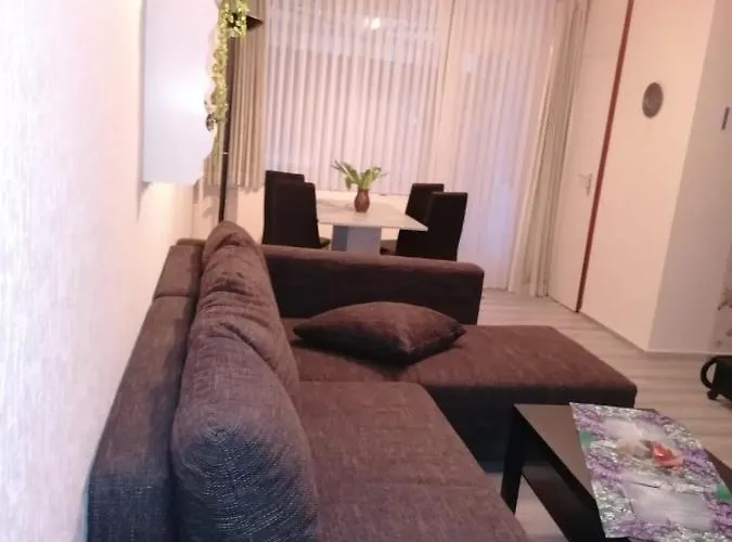 Crisand Wald &terrasse